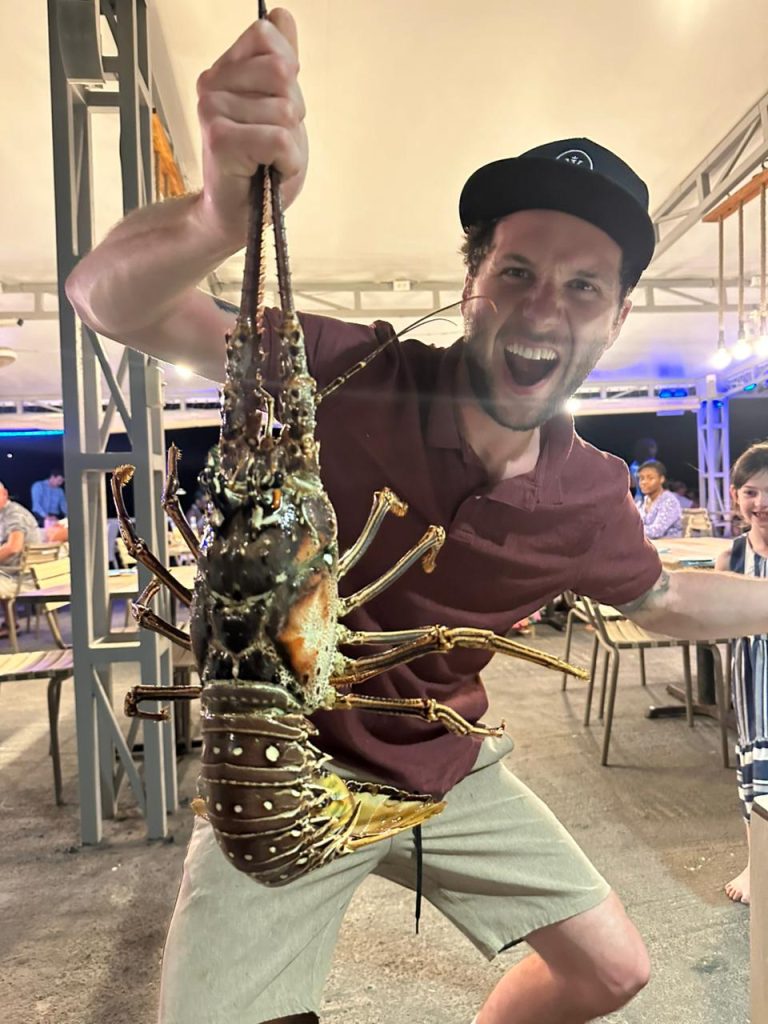 Secret SeaFood House 5 768x1024